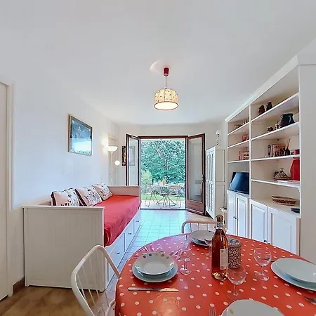 Le Bois Du Roy-2 By Interhome Appartamento